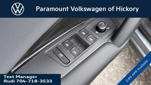 2025 Volkswagen Tiguan 2.0T SE