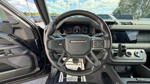 2023 Land Rover Defender 90 X-Dynamic SE