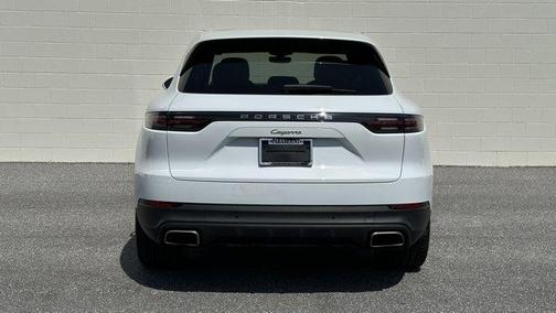 2021 Porsche Cayenne Base