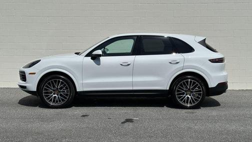 2021 Porsche Cayenne Base