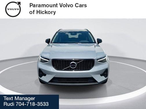 2026 Volvo XC40 B5 Plus