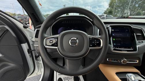 2024 Volvo XC90 B6 Ultimate Bright Theme 7-Seater