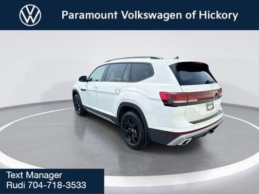 2025 Volkswagen Atlas 2.0T Peak Edition