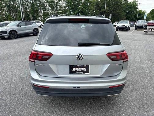 Pyrite Silver Metallic 2021 Volkswagen Tiguan 2.0T SE