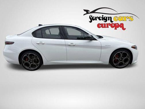 2024 Alfa Romeo Giulia Veloce
