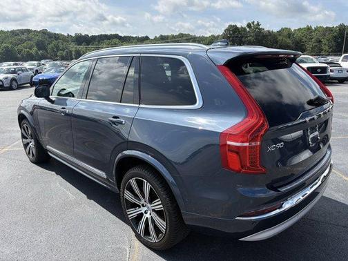 2022 Volvo XC90 T6 Inscription 7 Passenger