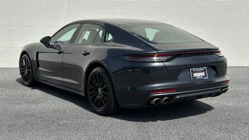 2022 Porsche Panamera 4S
