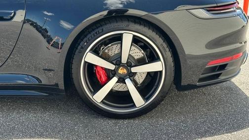2024 Porsche 911 Targa 4S