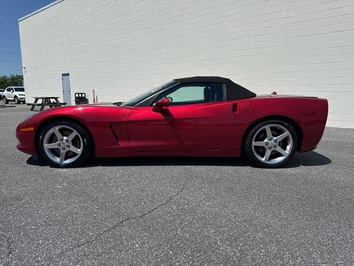 Magnetic Red Metallic 2005 Chevrolet Corvette