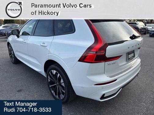 2026 Volvo XC60 B5 Plus