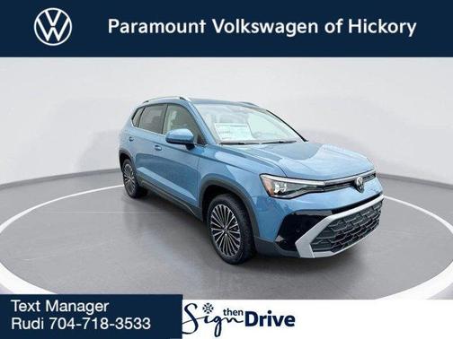 2025 Volkswagen Taos 1.5T SE