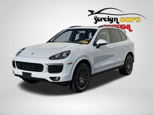 2017 Porsche Cayenne Platinum Edition