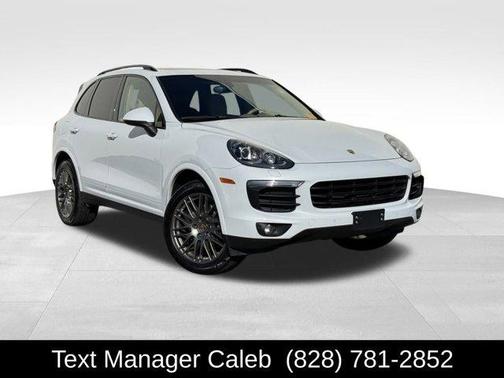 2017 Porsche Cayenne Platinum Edition