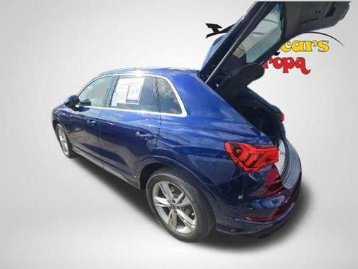 2023 Audi Q3 45 S line Premium