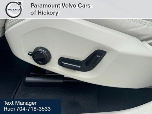 2026 Volvo XC60 B5 Ultra