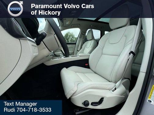 2026 Volvo XC60 B5 Ultra