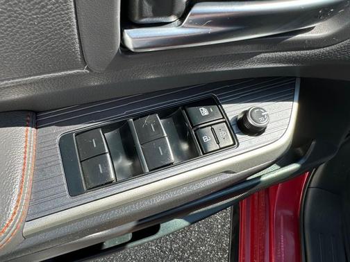 2021 Toyota Sienna XSE 7 Passenger