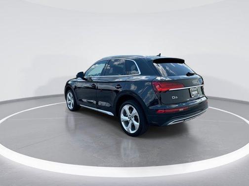 2021 Audi Q5 40 Premium Plus