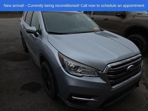 Ice Silver Metallic 2019 Subaru Ascent Limited 7-Passenger