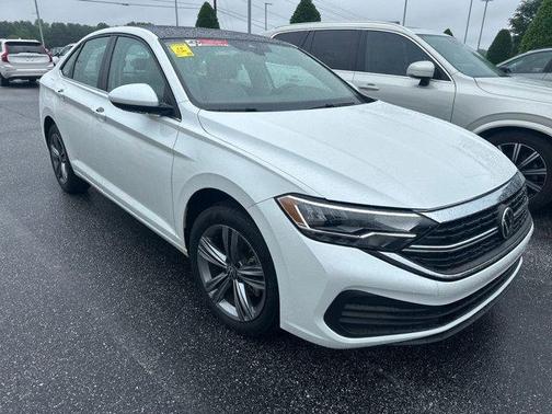 Opal White Pearl Effect 2023 Volkswagen Jetta 1.5T SE