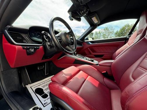 2022 Porsche 911 Turbo