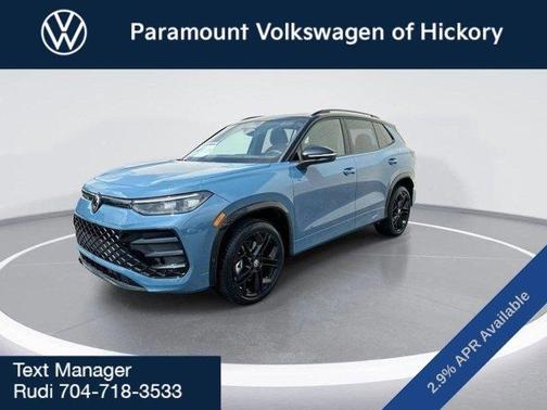 2025 Volkswagen Tiguan 2.0T SE R-Line Black