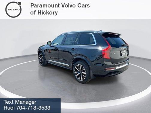 2025 Volvo XC90 B5 Core