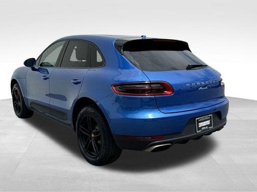 2017 Porsche Macan Base