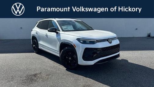 2025 Volkswagen Tiguan 2.0T SE R-Line Black