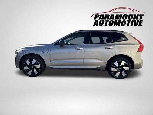 2024 Volvo XC60 Recharge Plug-In Hybrid T8 Plus Dark Theme