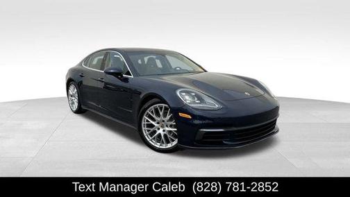 2018 Porsche Panamera Base