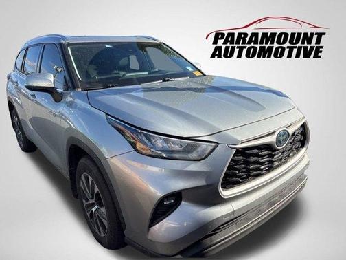 2020 Toyota Highlander Hybrid XLE