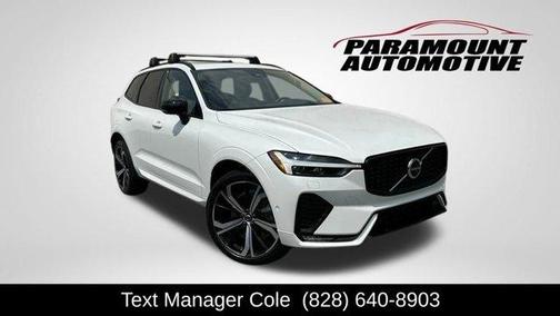2025 Volvo XC60 B5 Ultra