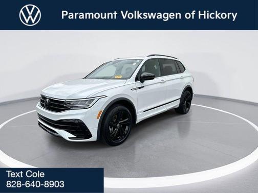 2023 Volkswagen Tiguan 2.0T SE R-Line Black