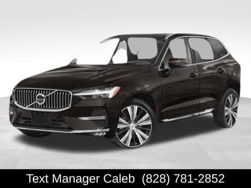 2022 Volvo XC60 B6 R-Design