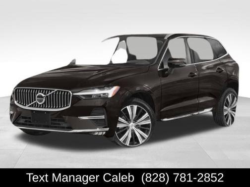 2022 Volvo XC60 B6 R-Design