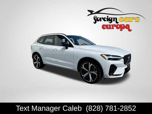 2022 Volvo XC60 B6 R-Design