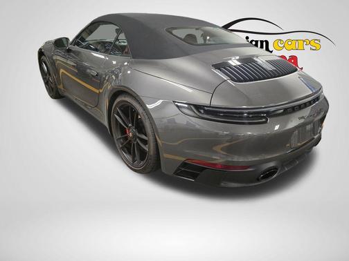 2023 Porsche 911 Carrera GTS