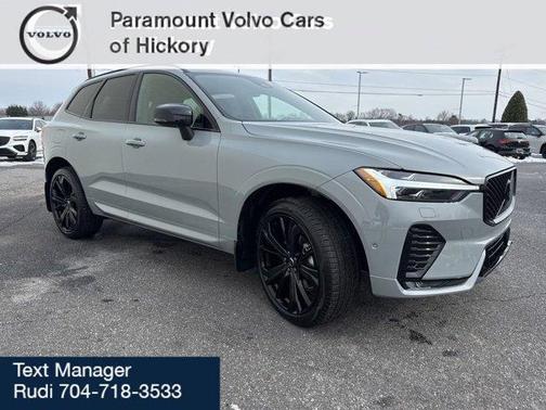 2026 Volvo XC60 B5 Ultra Black Edition