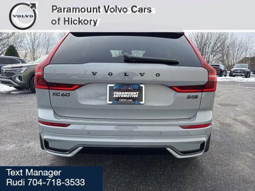 2026 Volvo XC60 B5 Ultra Black Edition