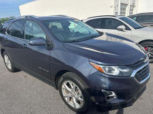 Blue Metallic 2019 Chevrolet Equinox 2LT