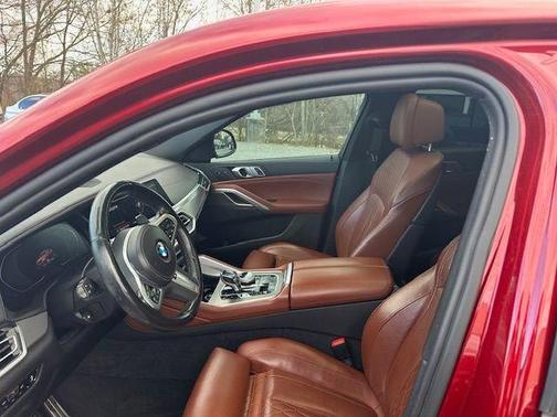 2023 BMW X6 xDrive40i