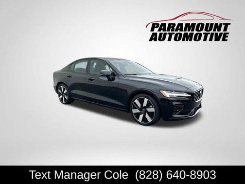 2024 Volvo S60 Recharge Plug-In Hybrid T8 Plus Dark Theme