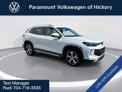 2025 Volkswagen Tiguan 2.0T SE