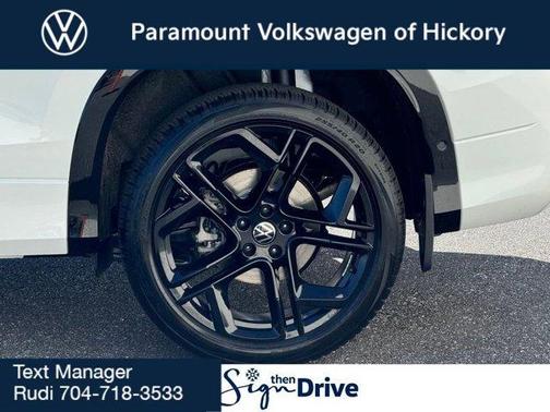 2026 Volkswagen Tiguan 2.0T SE R-Line Black