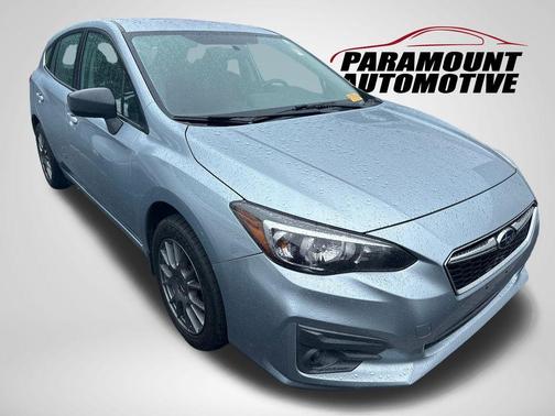 Ice Silver Metallic 2017 Subaru Impreza 2.0i