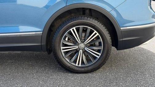 2018 Volkswagen Tiguan 2.0T SEL