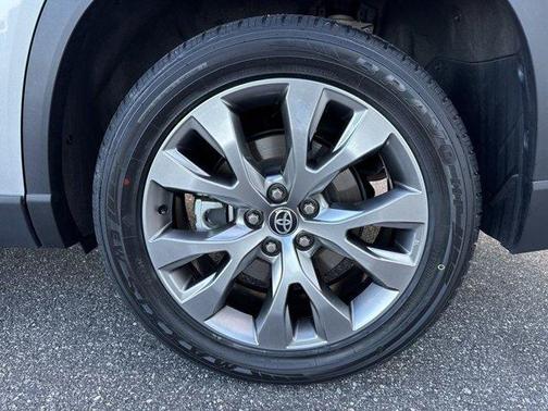 2024 Toyota Grand Highlander Hybrid LIMITED