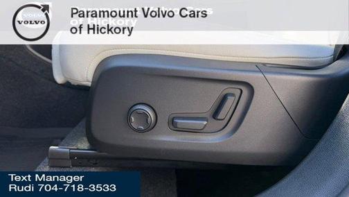 2026 Volvo XC40 B4 Plus