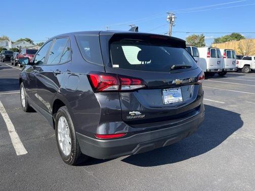 2022 Chevrolet Equinox LS